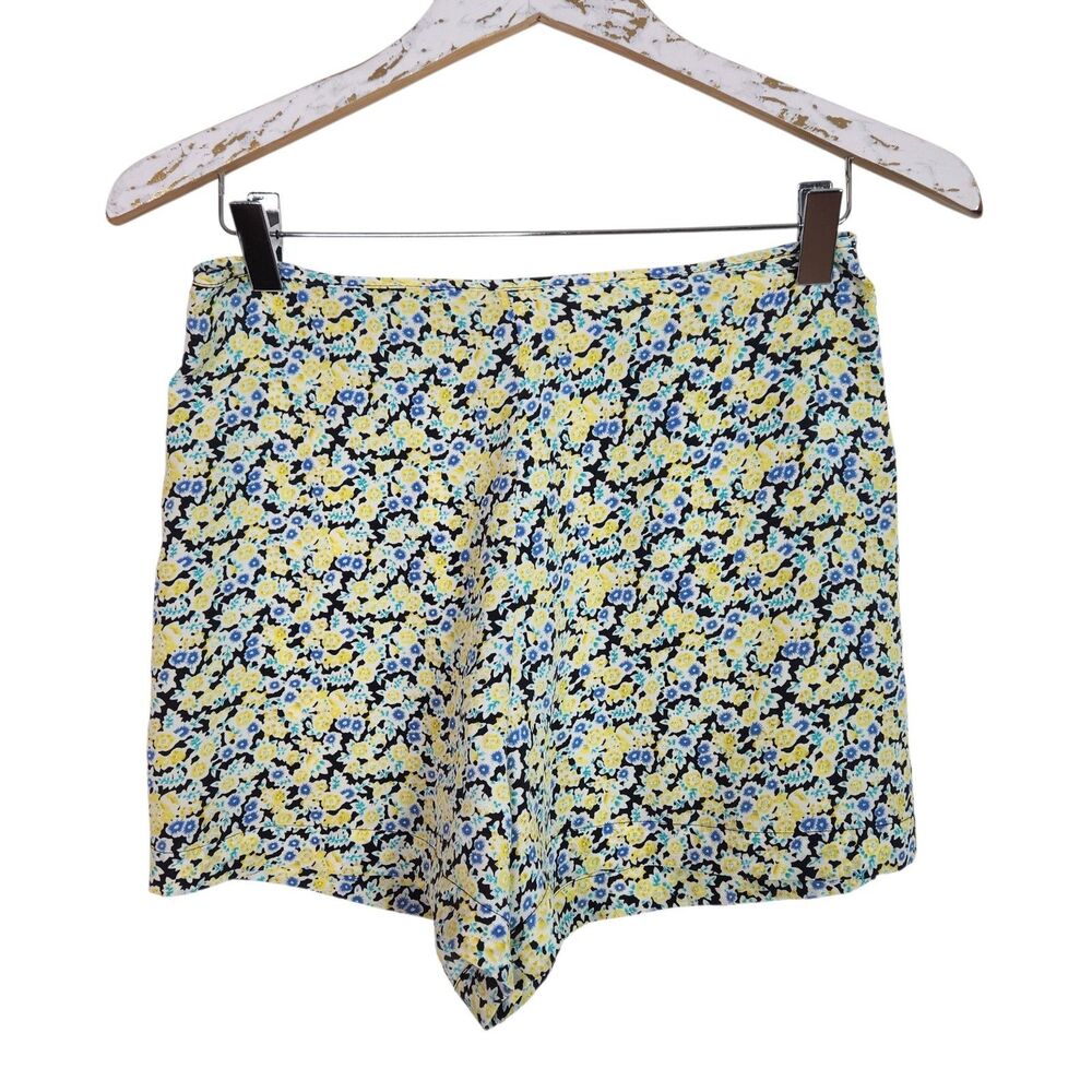 EQUIPMENT Shorts Womens XS Floral Lewis Silk Cottagecore Dainty Fairycore - Picture 3 of 13